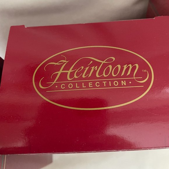 Holiday Nutcrackers ornaments - Set of 3 by Calton Cards - Picture 12 of 12